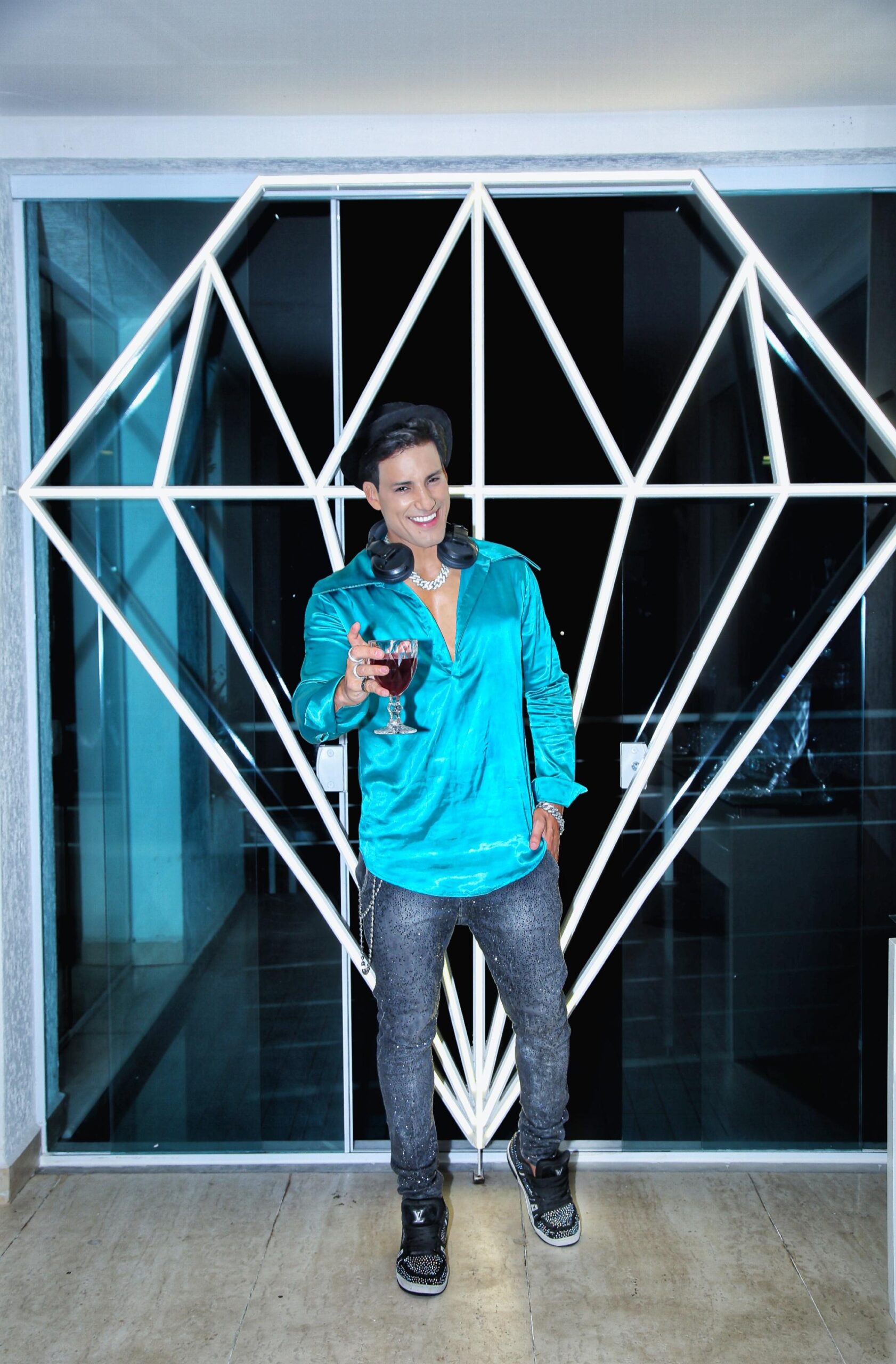 WhatsApp Image 2025-03-06 at 16.51.34